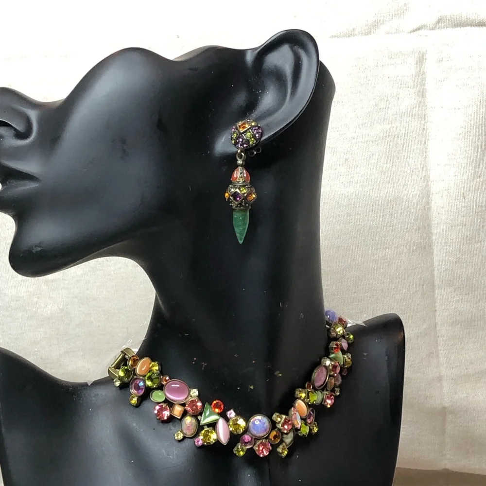 HEIDI DAUS Elegant Multicolor Drop Earrings - Picture 14 of 17